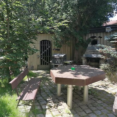 フライタールHaus Am Waldrandアパートメント エクステリア 写真