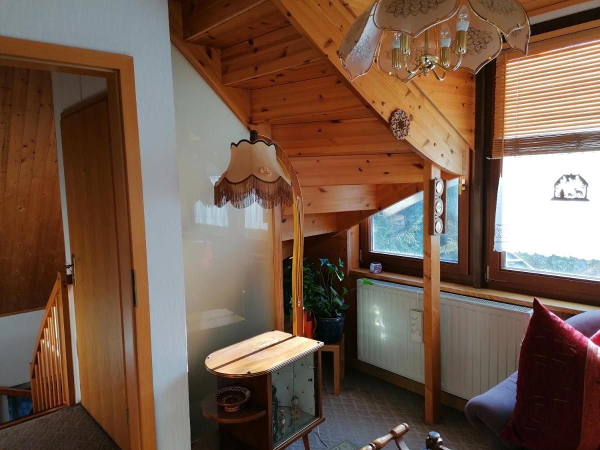 フライタールHaus Am Waldrandアパートメント エクステリア 写真