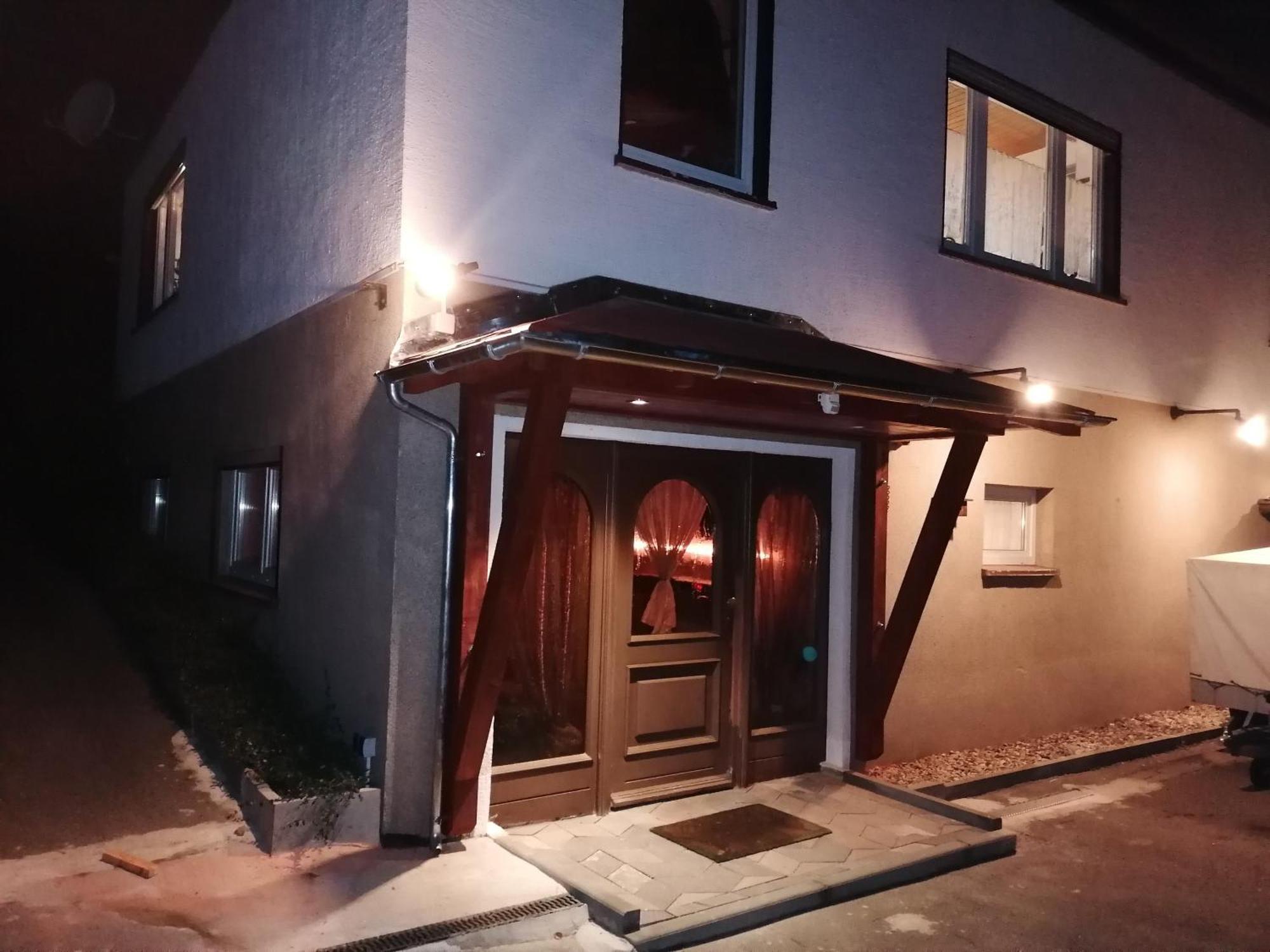 フライタールHaus Am Waldrandアパートメント エクステリア 写真